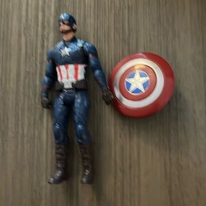 Marvel Legands Captain America Figure